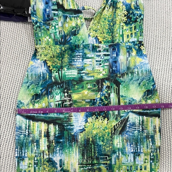 Caribbean Queen Tropical Green and Blue Backless Dress - Picture 6 of 12